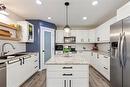 47 Barak Dr, Kleefeld, MB  - Indoor Photo Showing Kitchen With Upgraded Kitchen 