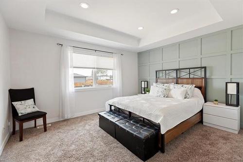 47 Barak Dr, Kleefeld, MB - Indoor Photo Showing Bedroom