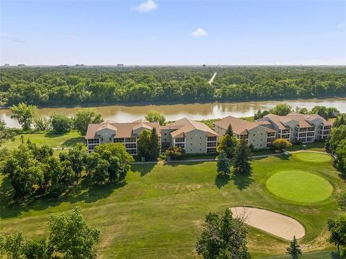 307-70 Dunkirk Dr, Winnipeg, MB - Outdoor With View