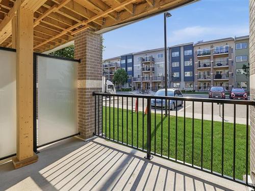 138-25 Bridgeland Dr, Winnipeg, MB - Outdoor With Balcony With Exterior