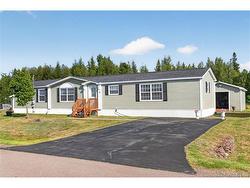 98 Hayward Riverview, NB E1B 5R4