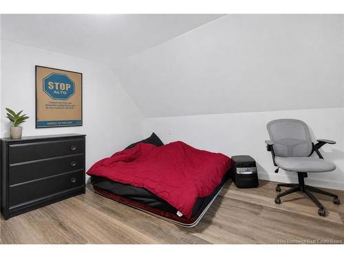 8 Kirk St, Sackville, NB 