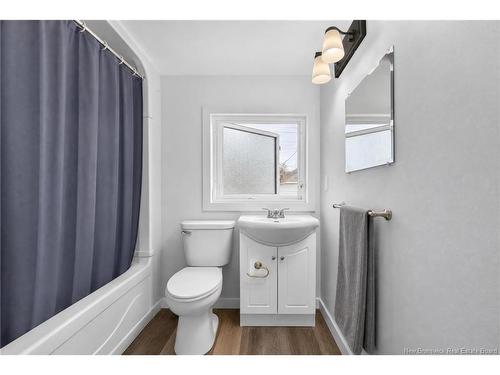 8 Kirk St, Sackville, NB 