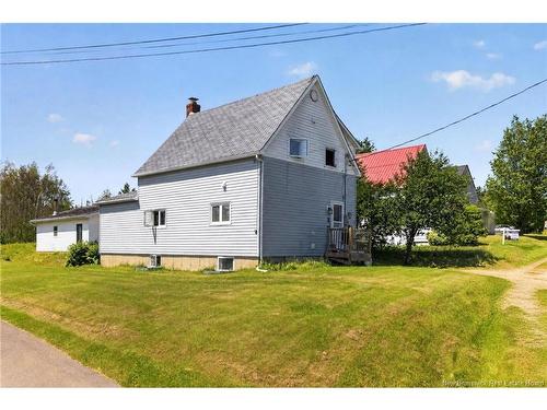 8 Kirk St, Sackville, NB 
