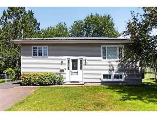 220 Ogden Dr, Riverview, NB 