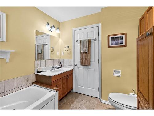 220 Ogden Dr, Riverview, NB 