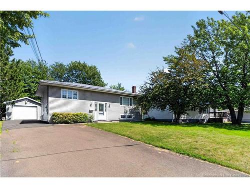 220 Ogden Dr, Riverview, NB 