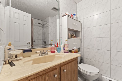 Salle de bains - 14 Rue Du Ravin-Bleu, Gatineau (Hull), QC - Indoor Photo Showing Bathroom