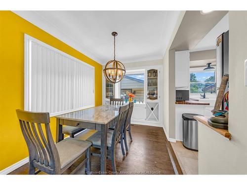 3302 Woodlawn Avenue, Windsor, ON - Indoor Photo Showing Dining Room