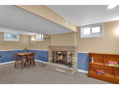 146 Canterbury Street, Chatham, ON - Indoor With Fireplace