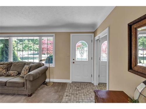 146 Canterbury Street, Chatham, ON - Indoor