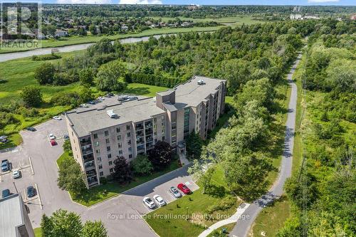 509 - 358 QUEEN MARY ROAD  Kingston (West Of Sir John A. Blvd), ON K7M 7E8