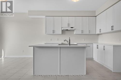 19 Oakmont Drive, Loyalist (Bath), ON - 
