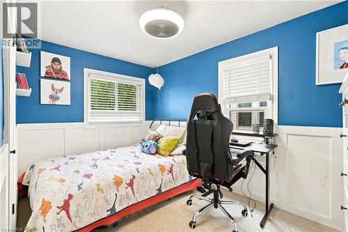 4313 Central Avenue, Lincoln, ON - Indoor Photo Showing Bedroom