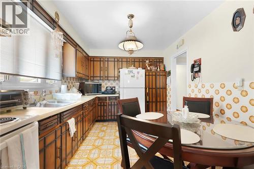591 Mohawk Road W, Hamilton, ON - Indoor Photo Showing Kitchen With Double Sink
