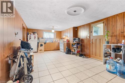 591 Mohawk Road W, Hamilton, ON - Indoor Photo Showing Other Room