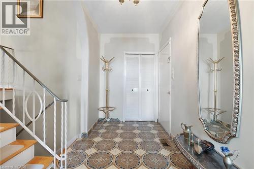 591 Mohawk Road W, Hamilton, ON - Indoor Photo Showing Other Room