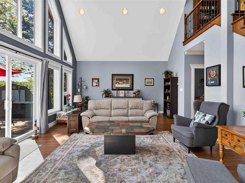 98 Canoe Lake Cove Road, Leminster, NS - Indoor Photo Showing Living Room