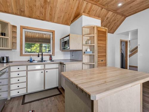1959 Highway 208, Hemford, NS - Indoor Photo Showing Kitchen With Double Sink
