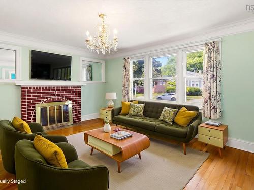 828 Bridges Street, Halifax, NS - Indoor Photo Showing Living Room With Fireplace