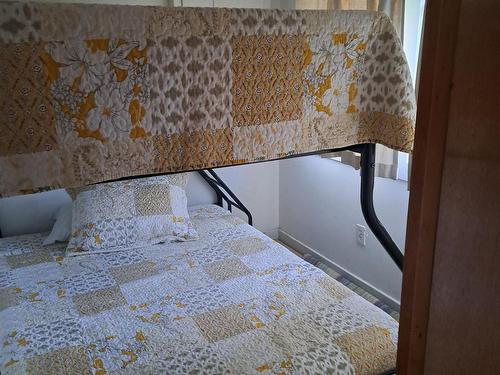 4540 Highway 2, Upper Economy, NS - Indoor Photo Showing Bedroom