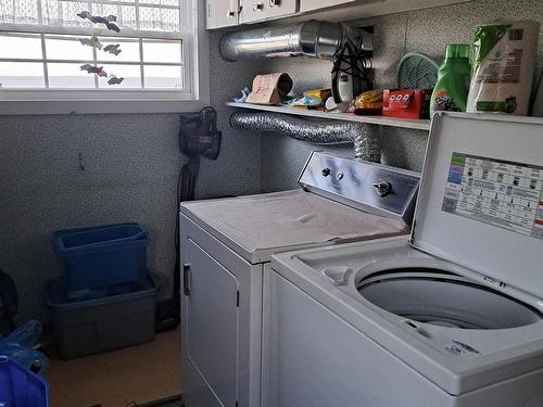 4540 Highway 2, Upper Economy, NS - Indoor Photo Showing Laundry Room