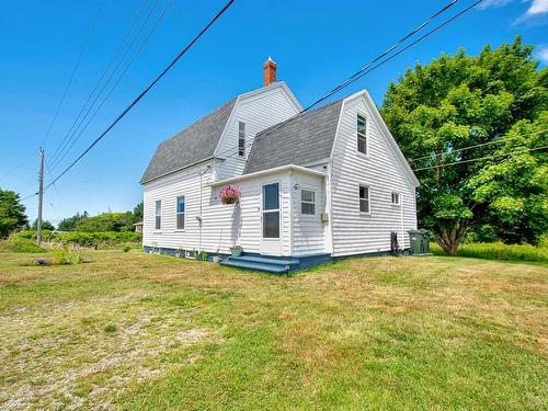 21 Sams Road, West Pubnico, NS - Outdoor