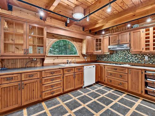 49 Frenchmans Road, Oakfield, NS - Indoor Photo Showing Kitchen