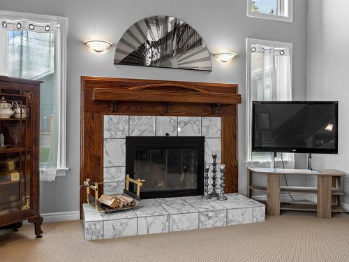 9 Ash Drive, Charlottetown, PE - Indoor Photo Showing Living Room With Fireplace