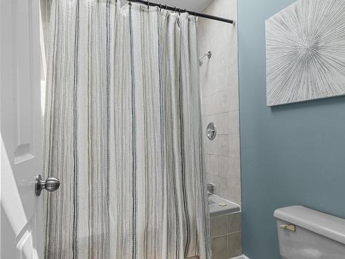 9 Ash Drive, Charlottetown, PE - Indoor Photo Showing Bathroom