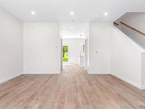 54 Heckman Avenue, Bridgewater, NS - Indoor Photo Showing Other Room
