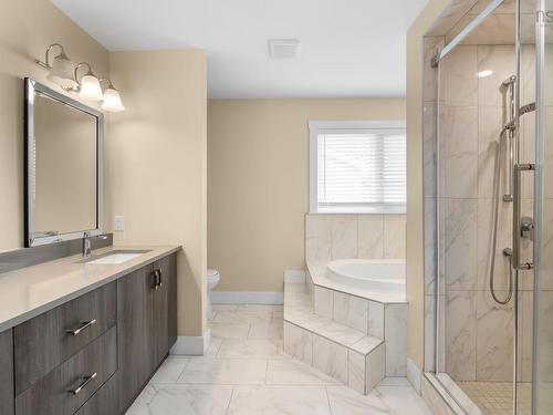 382 Starboard Drive, Halifax, NS - Indoor Photo Showing Bathroom