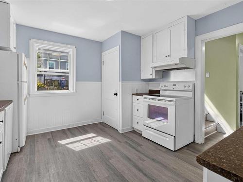 107 Herring Cove Road, Halifax, NS - Indoor Photo Showing Kitchen