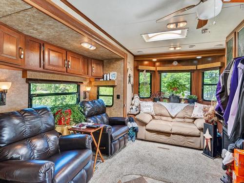 33 Acorn Lane, Lake La Rose, NS - Indoor Photo Showing Living Room