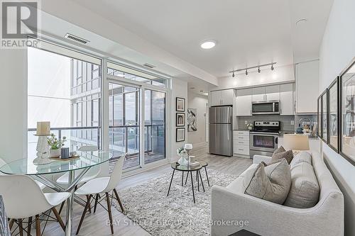 603 - 3600 Highway 7 Road, Vaughan, ON - Indoor
