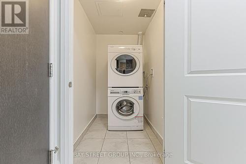 603 - 3600 Highway 7 Road, Vaughan, ON - Indoor Photo Showing Laundry Room