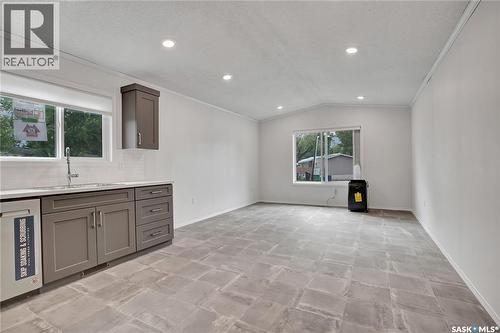 320 1524 Rayner Avenue, Saskatoon, SK 