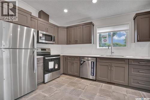 320 1524 Rayner Avenue, Saskatoon, SK 