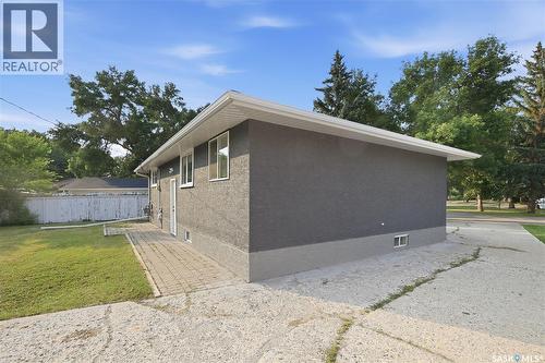 34 Ottawa Place, Regina, SK - Outdoor With Exterior
