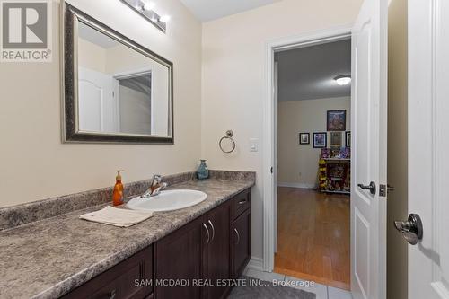 80 Durango Drive, Brampton, ON - Indoor Photo Showing Bathroom