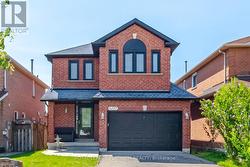 6177 FORD ROAD  Mississauga, ON L5V 1X2