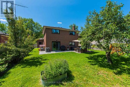 Sun-filled backyard - 85 Bonnyview Drive, Toronto, ON - Outdoor