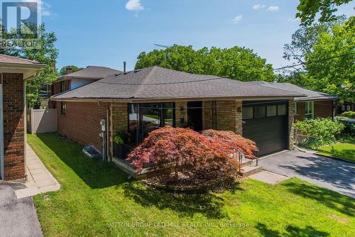 4-level backsplit w. 2500+ sq ft of living space - 85 Bonnyview Drive, Toronto, ON - Outdoor