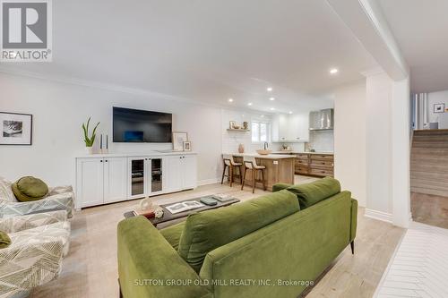 Open concept main floor - 85 Bonnyview Drive, Toronto, ON - Indoor Photo Showing Living Room