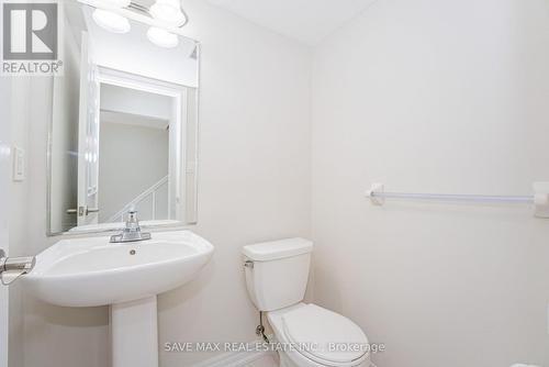 410 Linden Drive, Cambridge, ON - Indoor Photo Showing Bathroom