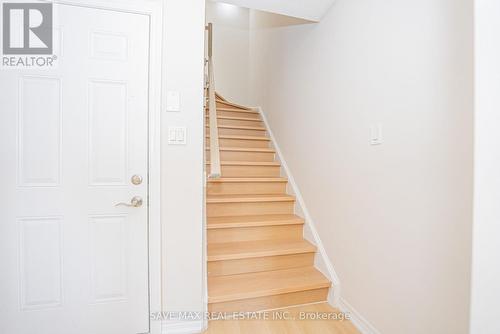 410 Linden Drive, Cambridge, ON - Indoor Photo Showing Other Room