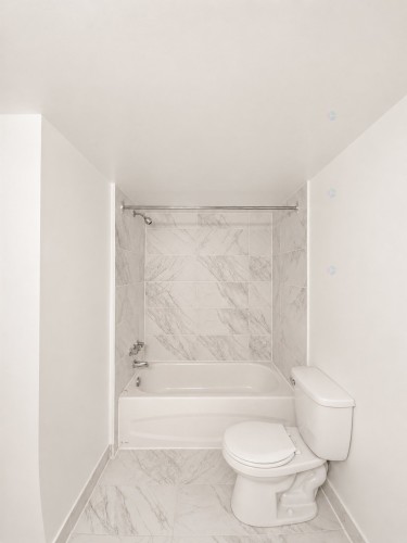Bathroom - 320-453 Rue Darontal, Boucherville, QC - Indoor Photo Showing Bathroom