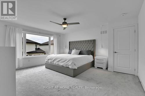 32 Edenbridge Court, Ottawa, ON - Indoor Photo Showing Bedroom