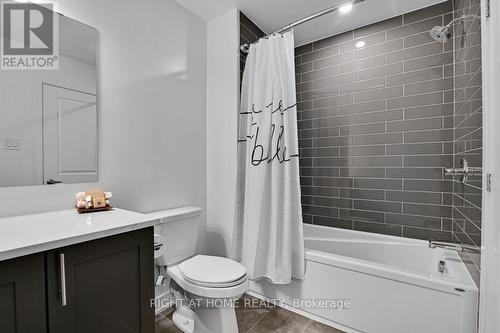 32 Edenbridge Court, Ottawa, ON - Indoor Photo Showing Bathroom