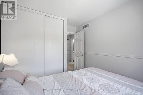 1165 Klondike Road, Ottawa, ON - Indoor Photo Showing Bedroom